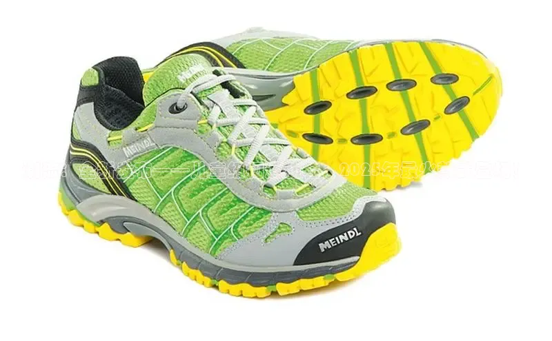 潮流：全新发布——儿童纽扣运动鞋，2025年最火款式登场！